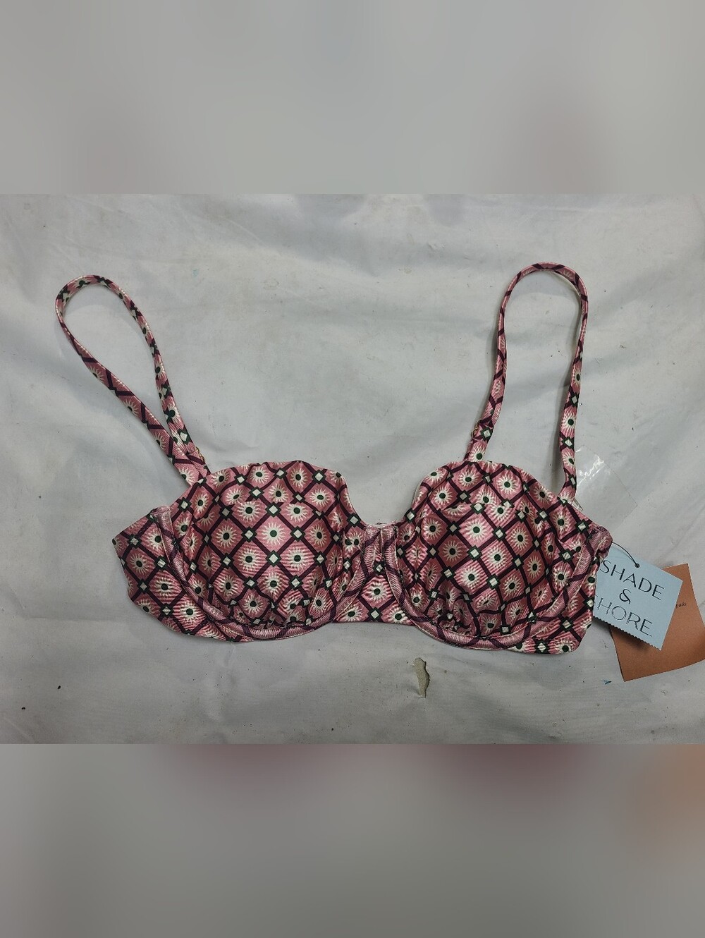Women's Geo Print Balconette Underwire Bikini Top Shade & Shore Size 32B
